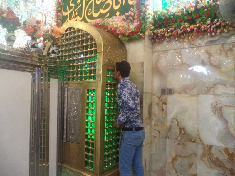 مقام الامام المهدي عجل الله فرجه الشريف