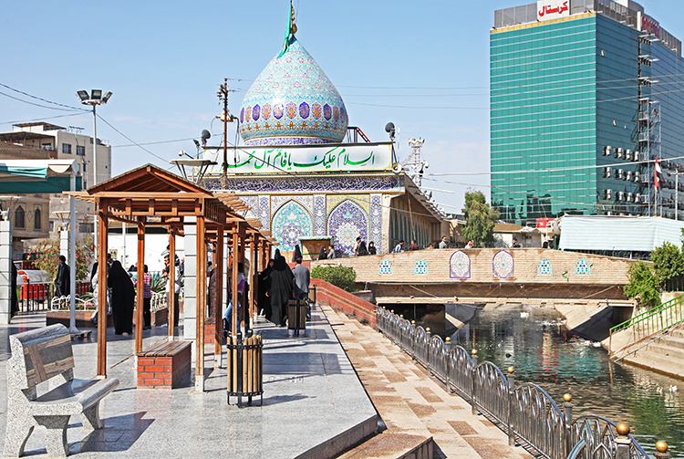 مقام الامام المهدي عجل الله فرجه الشريف